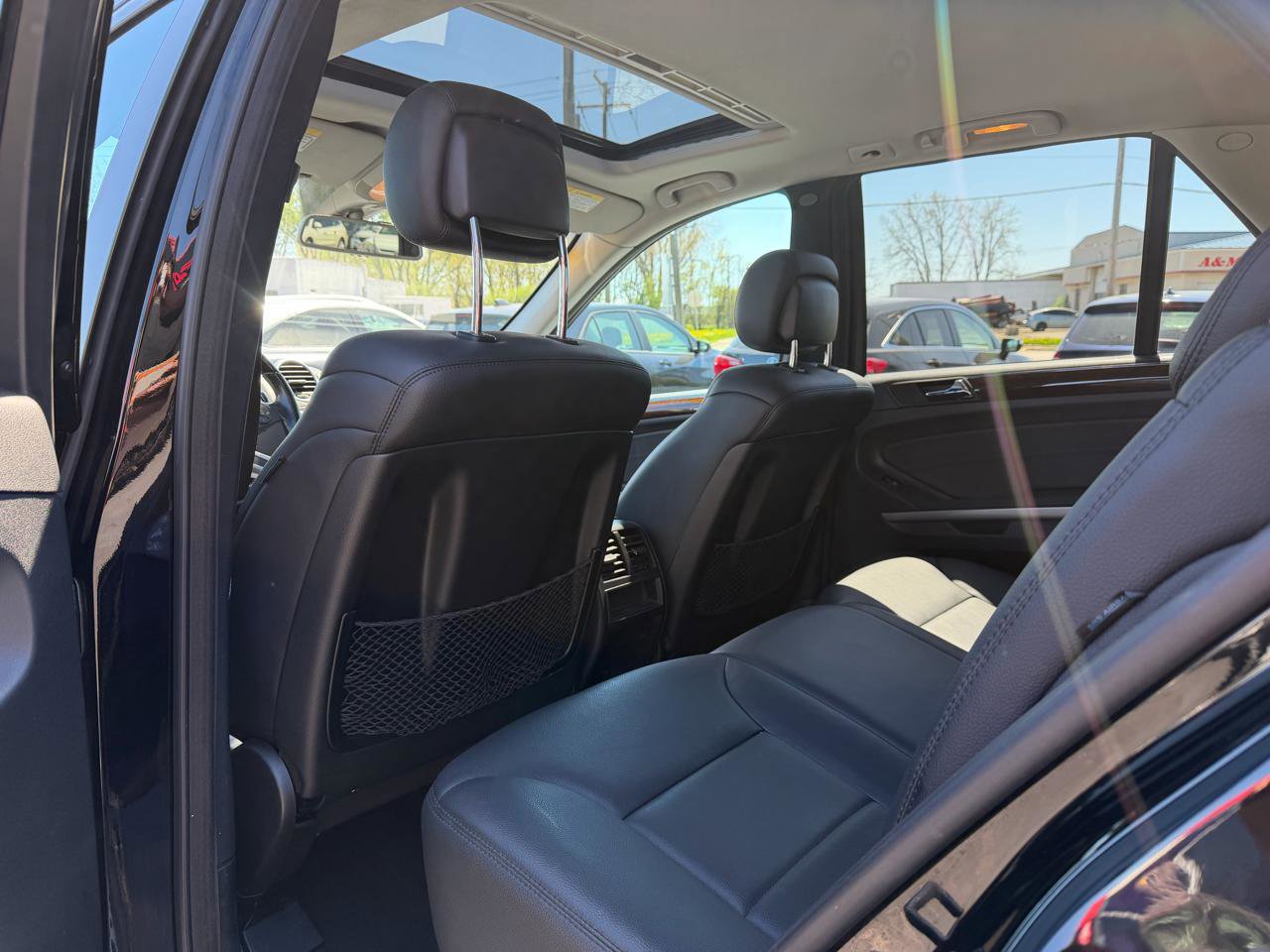 Used 2011 Mercedes-Benz ML 350 4MATIC image 12