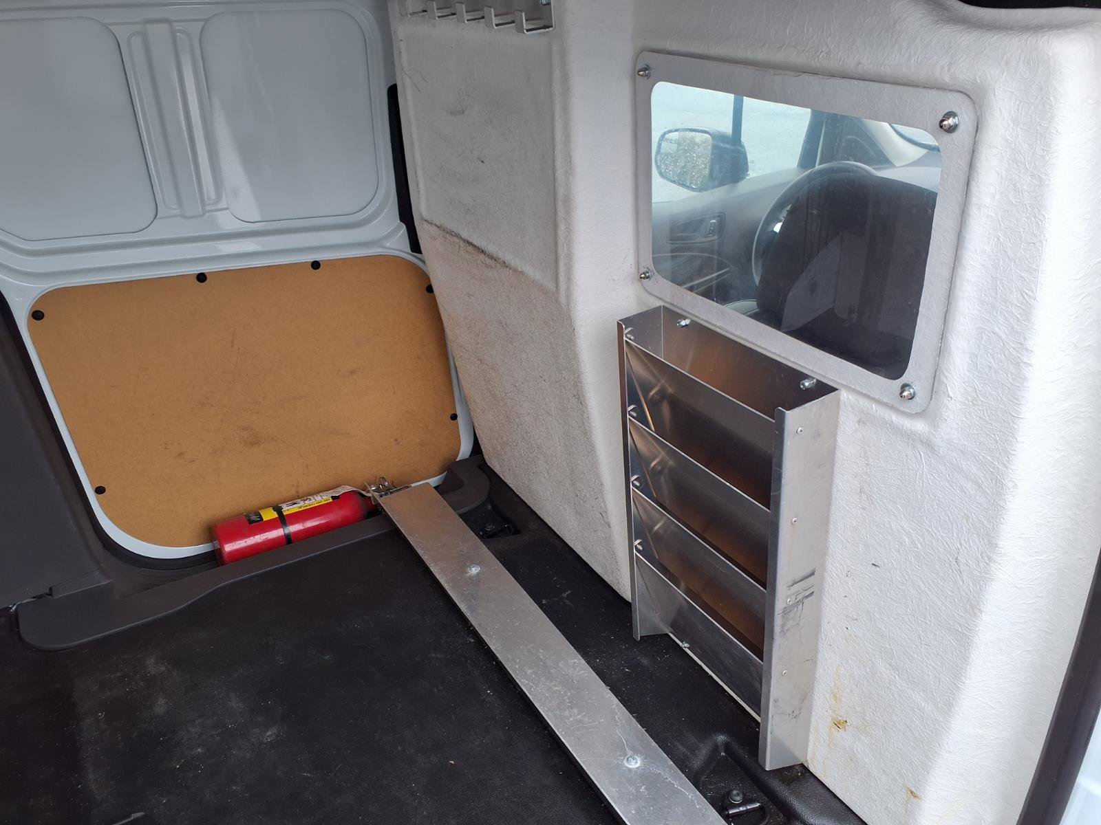 Used 2023 Ford Transit Connect XL image 5