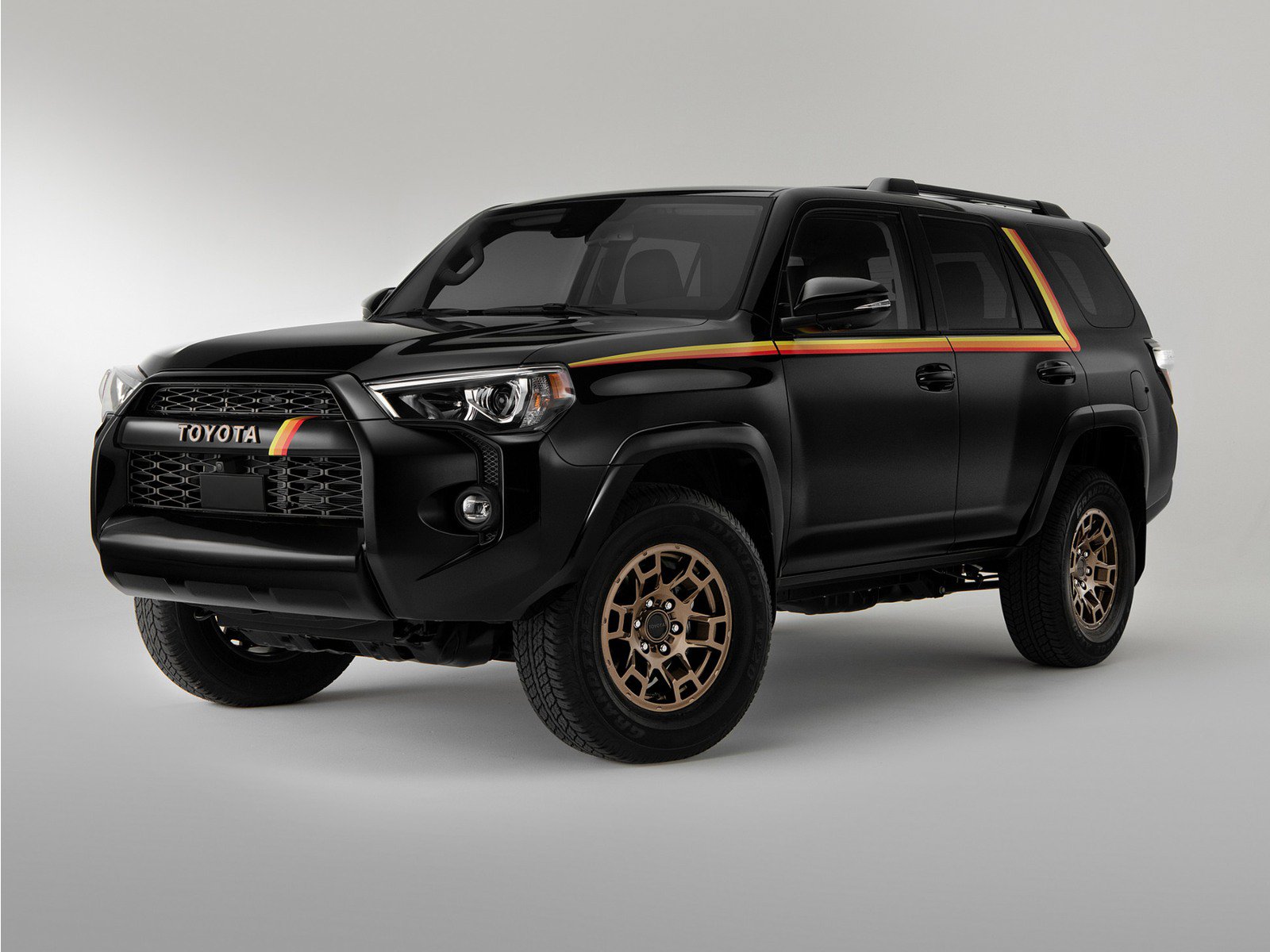 Used 2023 Toyota 4Runner 40th Anniversary SE w/ Wilderness Package (TMS) AWD/4WD image 1