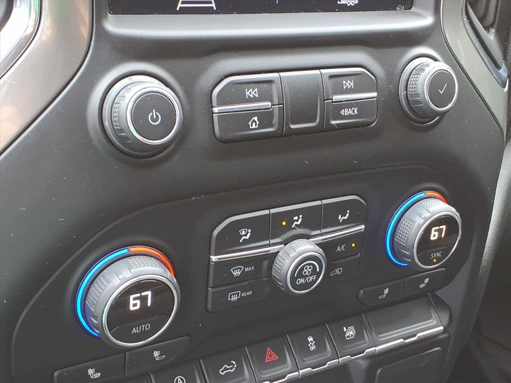 Used 2021 Chevrolet Silverado 1500 LT image 24