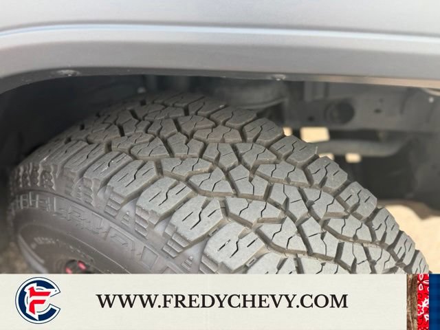 Used 2023 Jeep Wrangler Sport AWD/4WD image 29