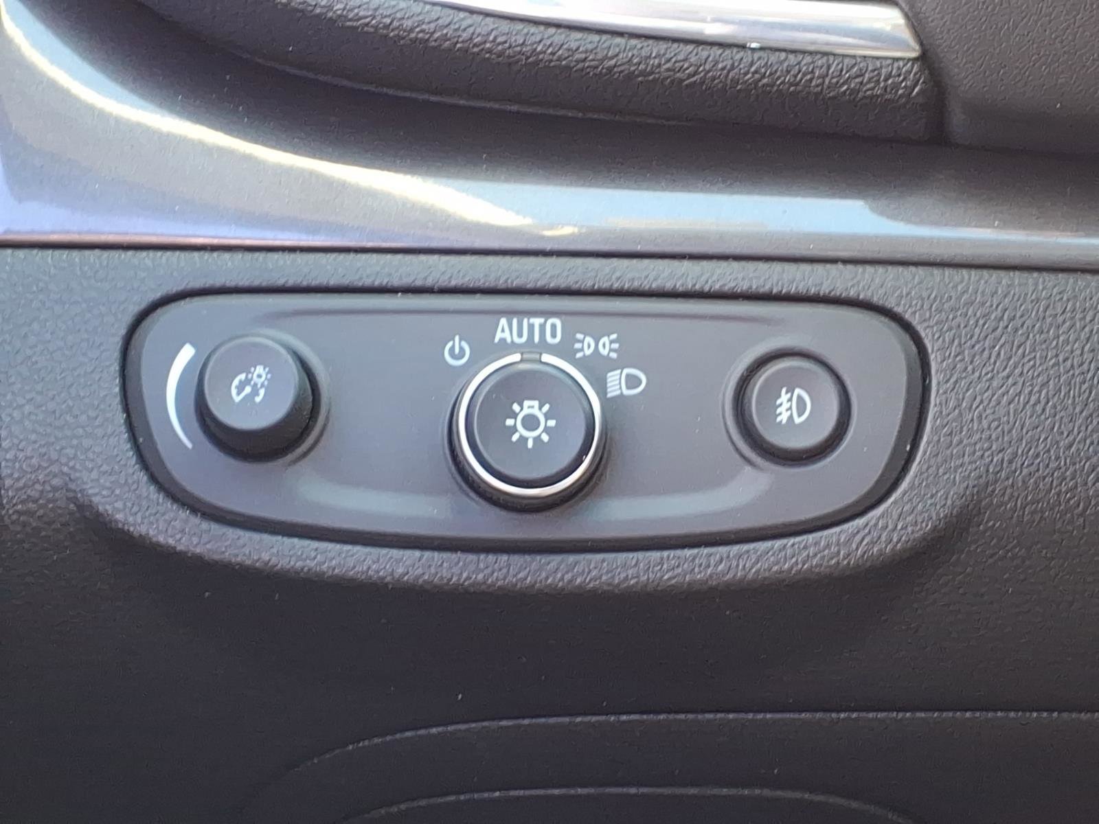 Used 2018 Buick Encore Preferred FWD image 20