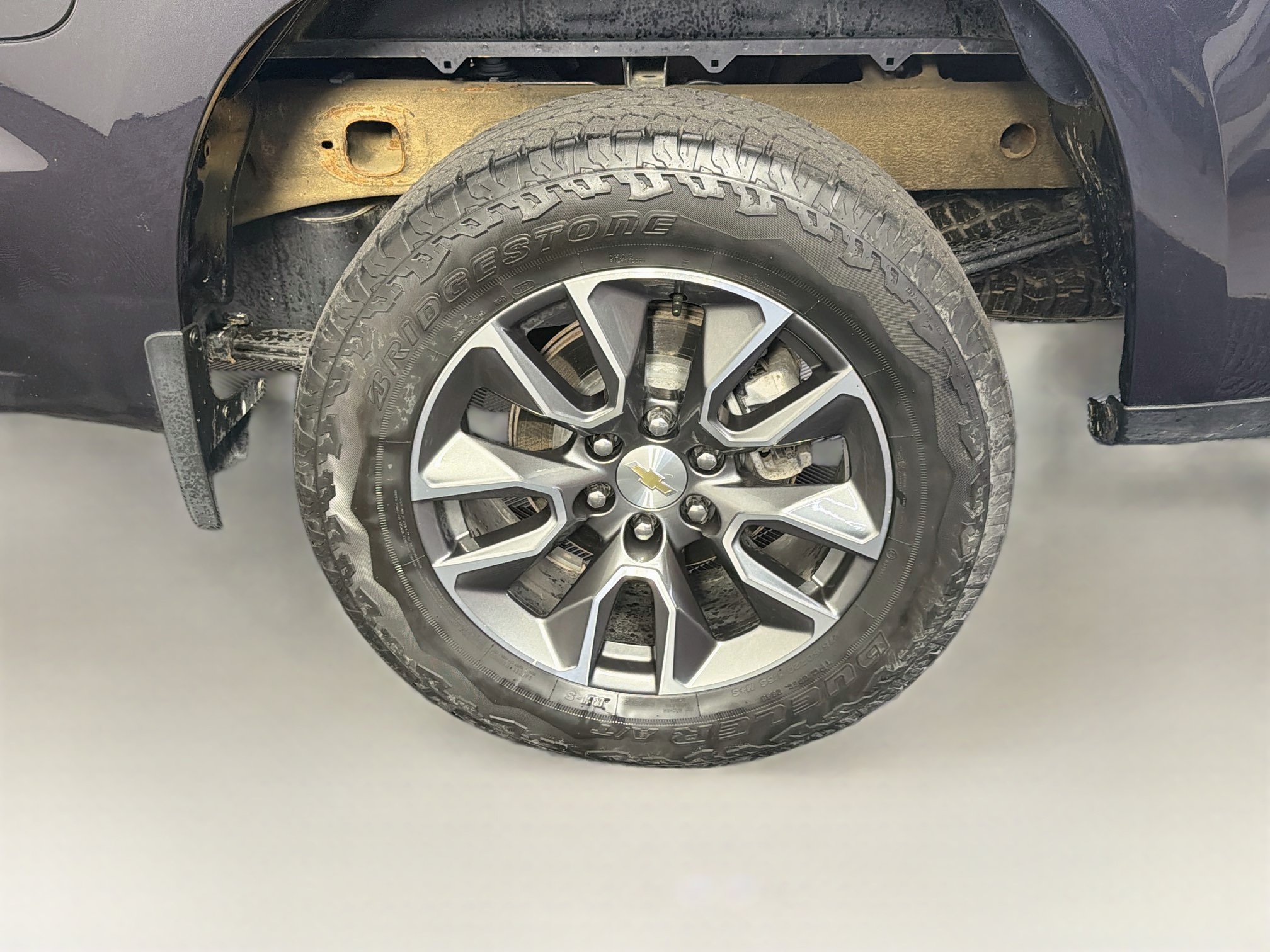 Used 2024 Chevrolet Silverado 1500 LT AWD/4WD image 11