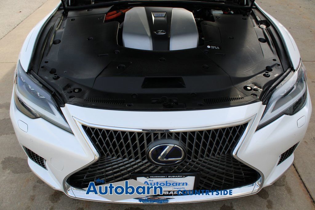 Used 2021 Lexus LS 500h RWD image 32