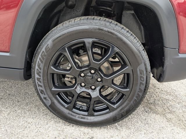 Used 2022 Jeep Compass Latitude w/ Sun and Sound Group AWD/4WD image 15