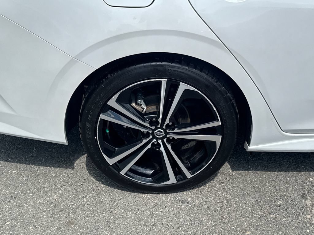 Used 2021 Nissan Sentra SR w/ Trunk Package FWD image 40