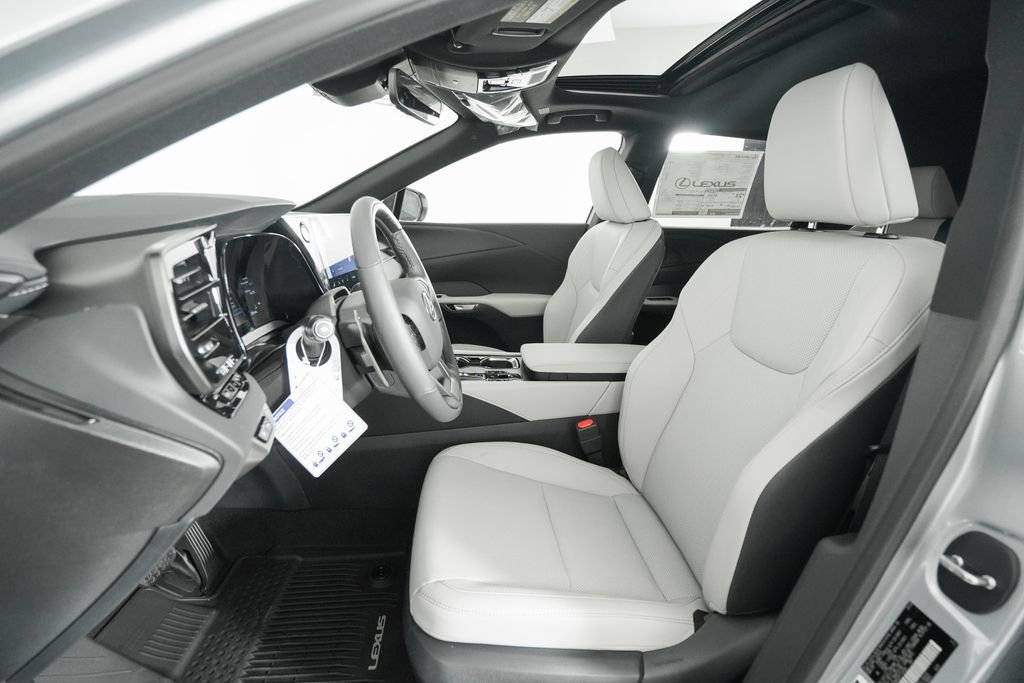 New 2026 Lexus RX 350 F Sport AWD/4WD image 8