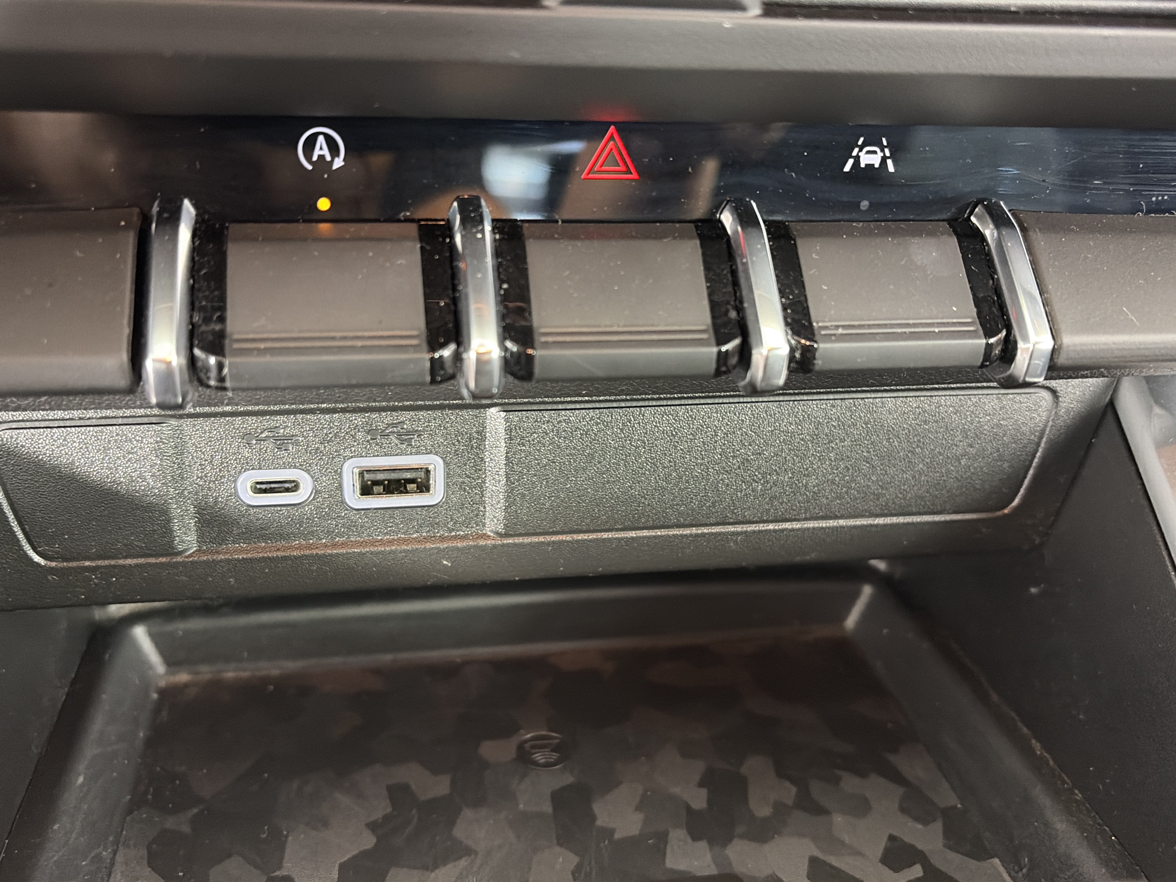 Certified 2025 Chevrolet Colorado Trail Boss AWD/4WD image 25