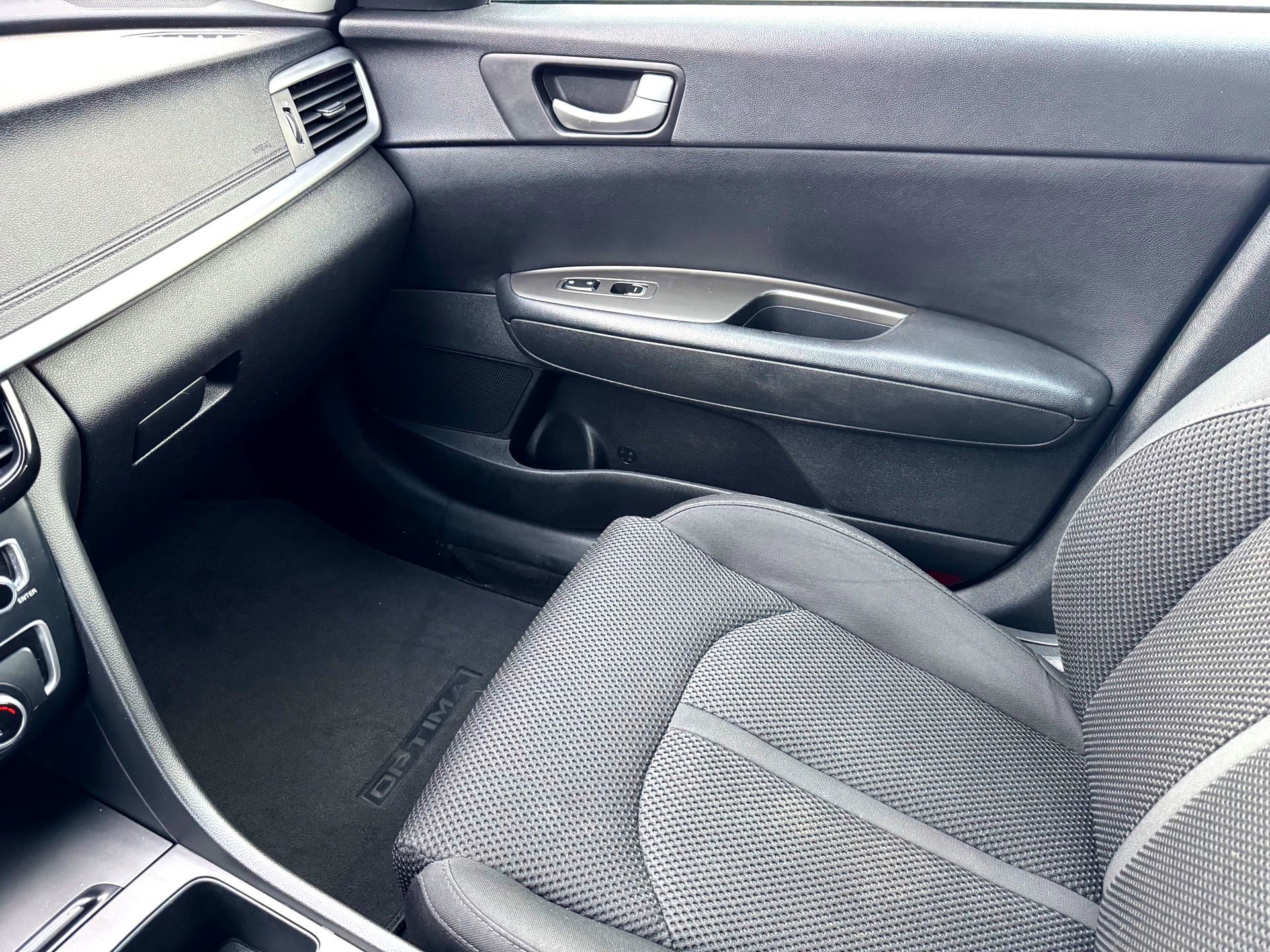 Used 2019 Kia Optima LX w/ LX 17" Wheel Package image 30