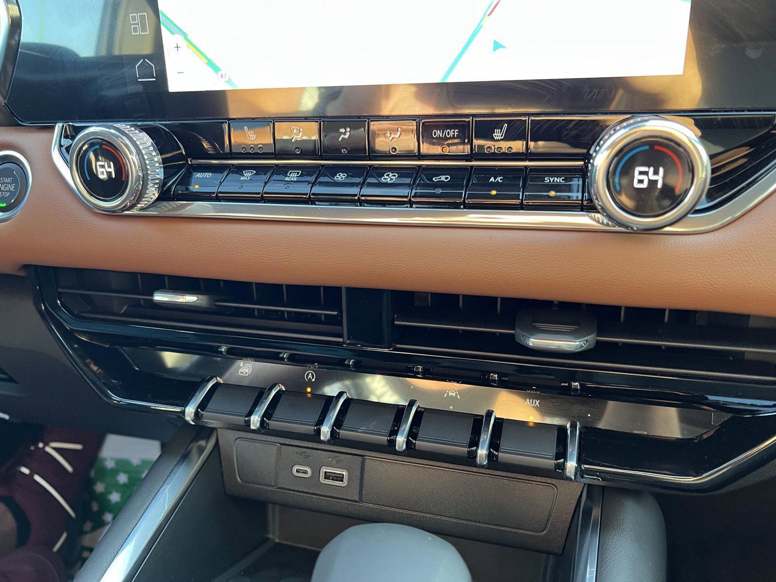 New 2026 GMC Canyon AT4 image 27