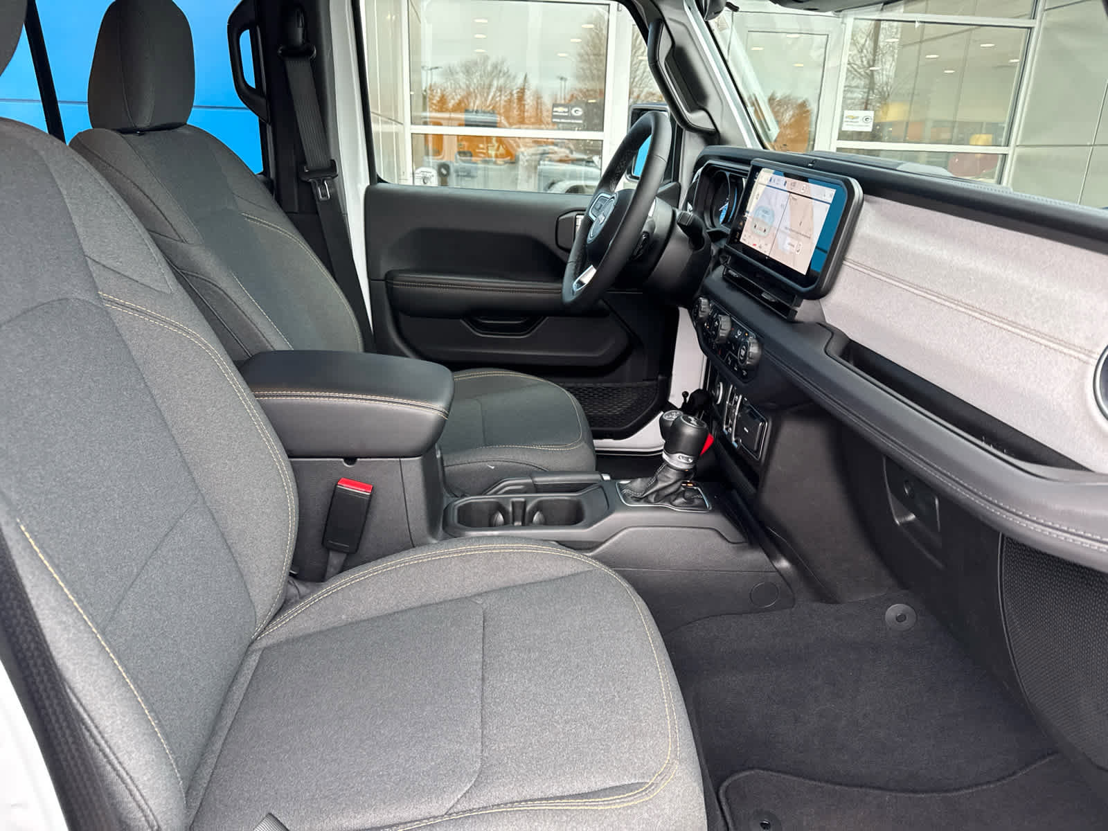 Used 2025 Jeep Wrangler Sahara w/ Safety Group image 4