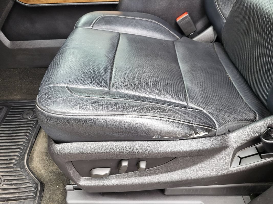 Used 2015 Chevrolet Silverado 1500 LTZ w/ LTZ Plus Package AWD/4WD image 28