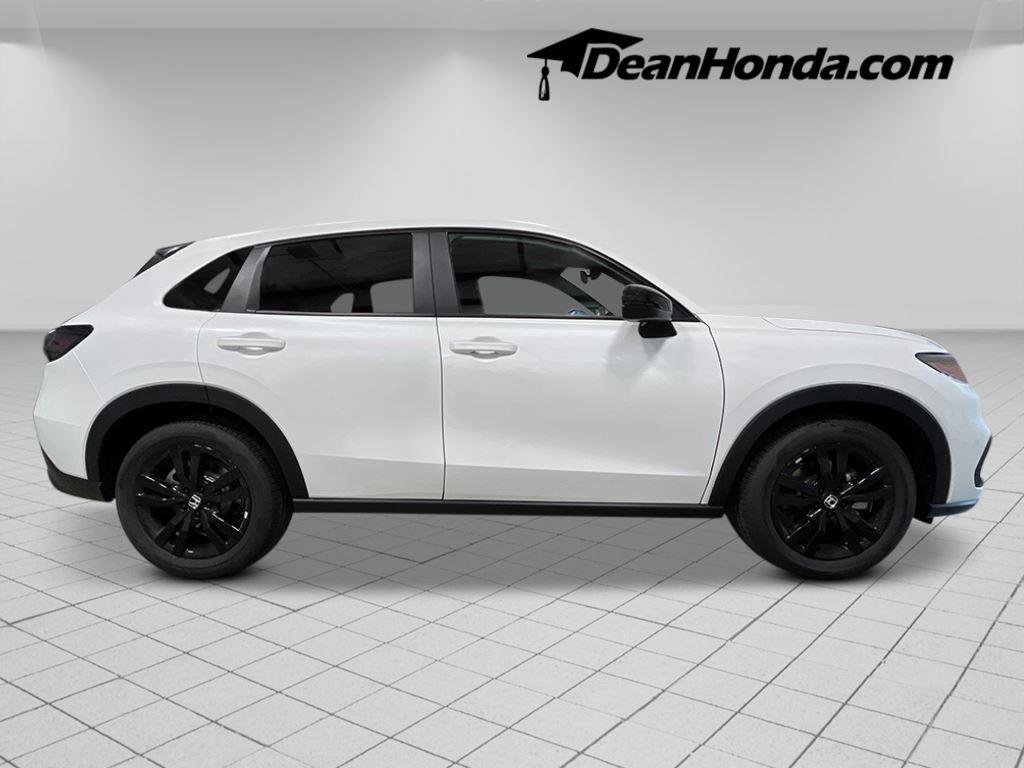 New 2026 Honda HR-V Sport image 8