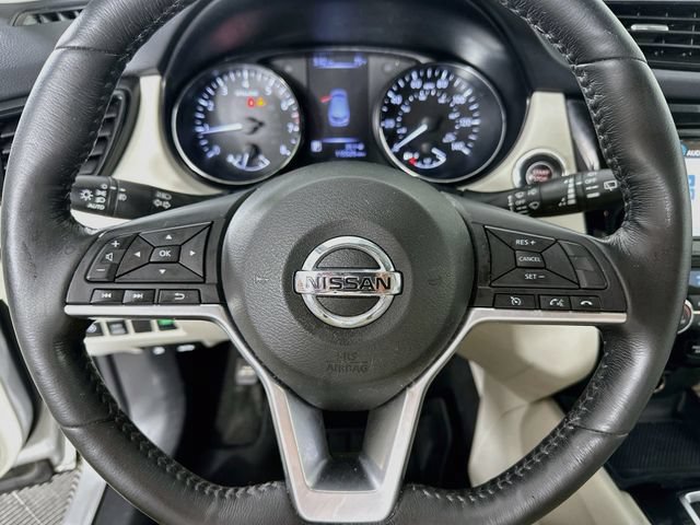 Used 2018 Nissan Rogue Sport SV w/ SV Technology Package AWD/4WD image 20
