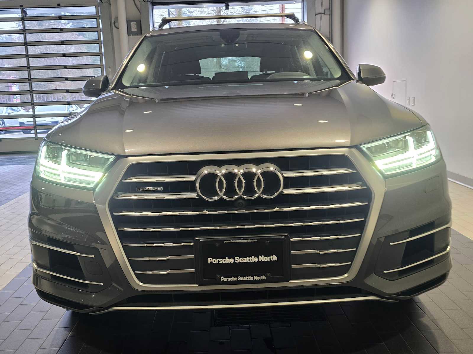 Used 2018 Audi Q7 3.0T Premium Plus image 10