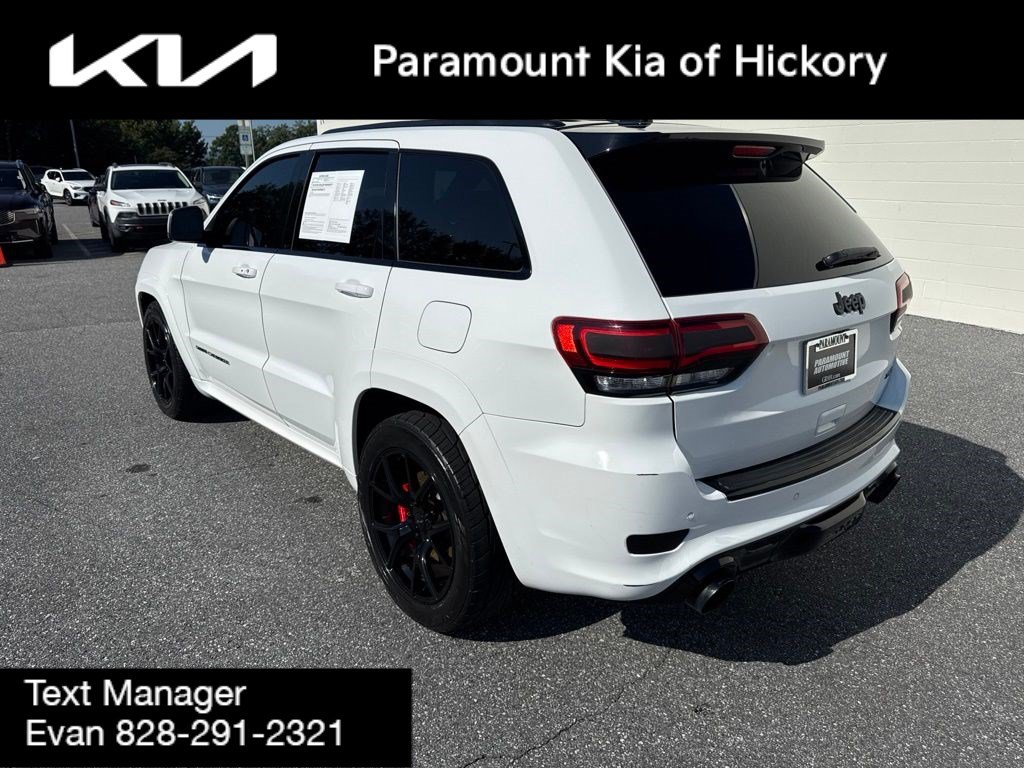 Used 2016 Jeep Grand Cherokee SRT AWD/4WD image 5