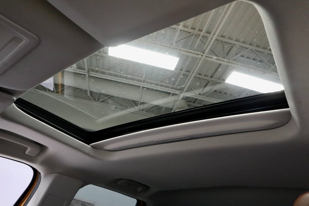 Certified 2022 Ford Maverick Lariat w/ Lariat Luxury Package image 27