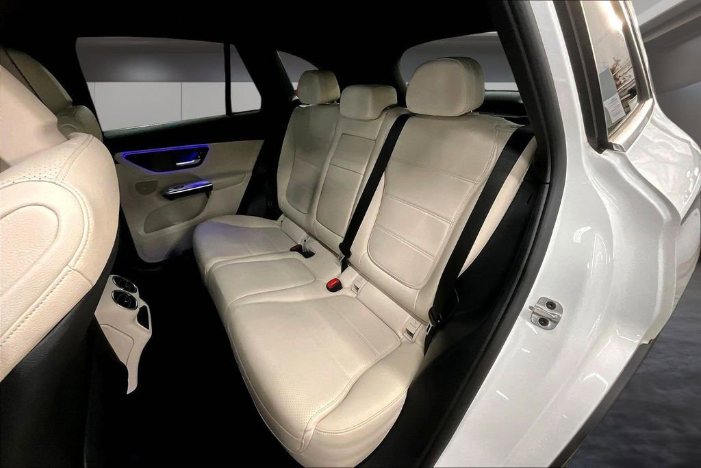 Used 2023 Mercedes-Benz GLC 300 4MATIC image 22