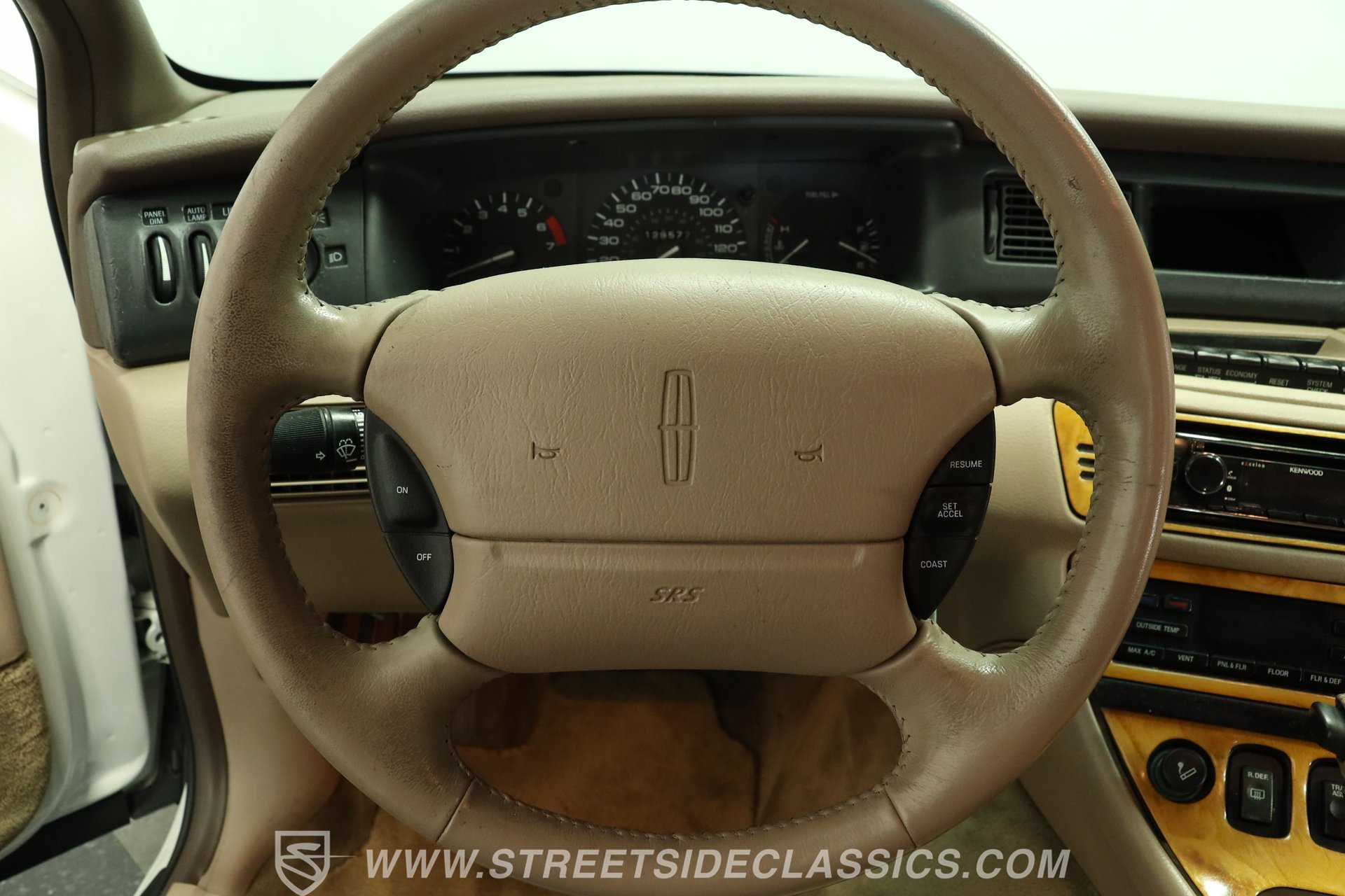 Used 1993 Lincoln Mark VIII RWD image 36