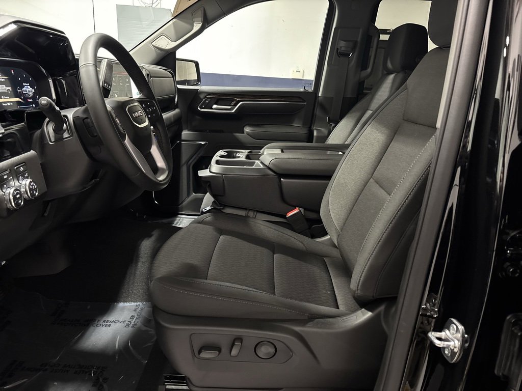 New 2026 GMC Sierra 1500 Elevation image 26