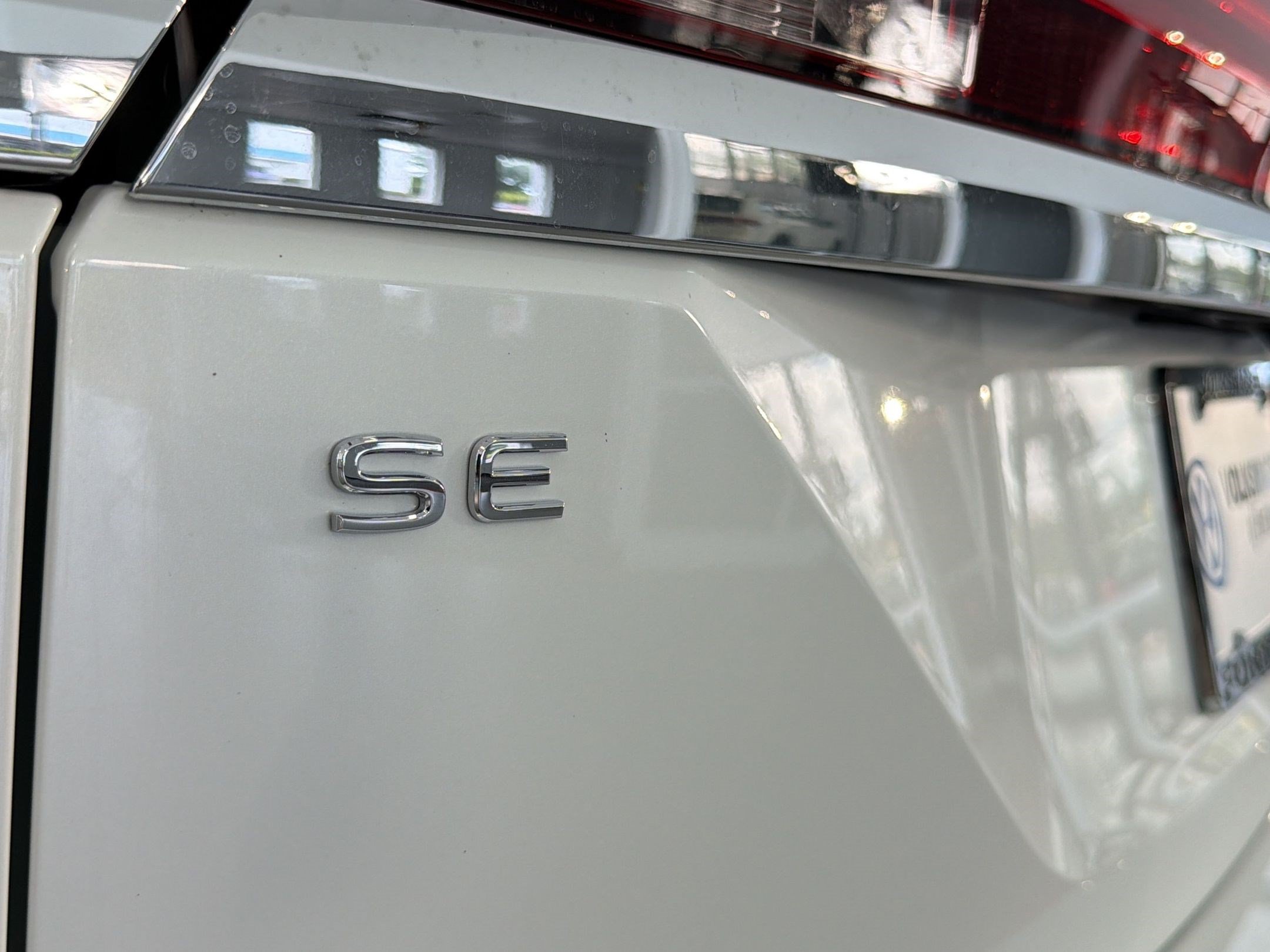 New 2026 Volkswagen Atlas SE FWD image 37
