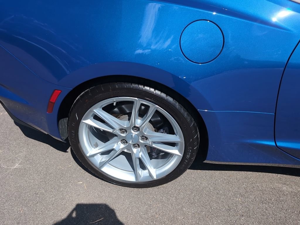 Used 2023 Chevrolet Camaro SS image 4