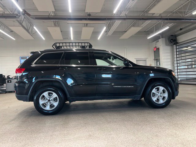 Used 2015 Jeep Grand Cherokee Laredo w/ Quick Order Package 23E RWD image 4