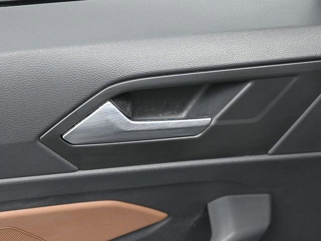 Used 2025 Volkswagen Jetta SEL FWD image 23