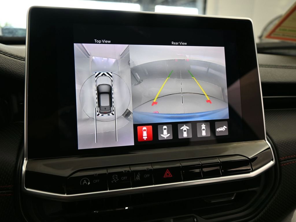 Used 2023 Jeep Compass Trailhawk w/ Trailhawk Elite Group image 24