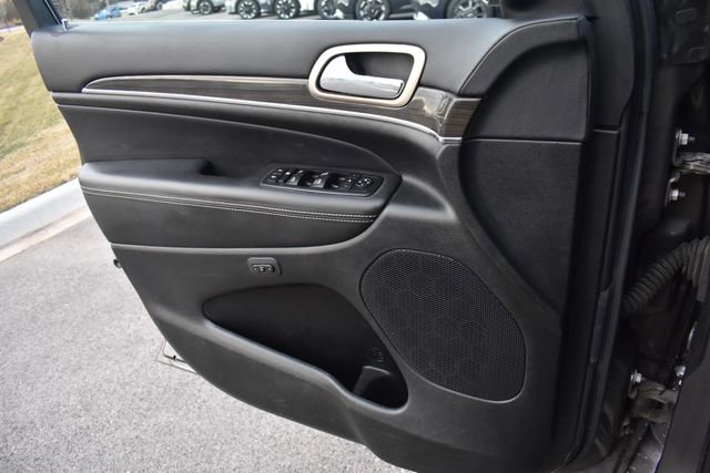 Used 2014 Jeep Grand Cherokee Overland image 41