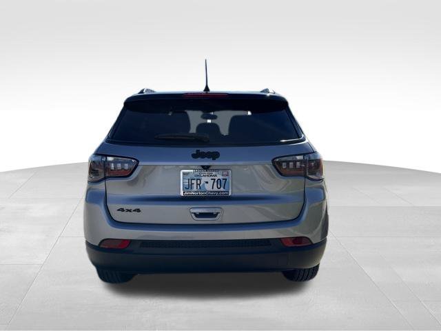 Used 2024 Jeep Compass Latitude w/ Altitude Special Edition AWD/4WD image 4