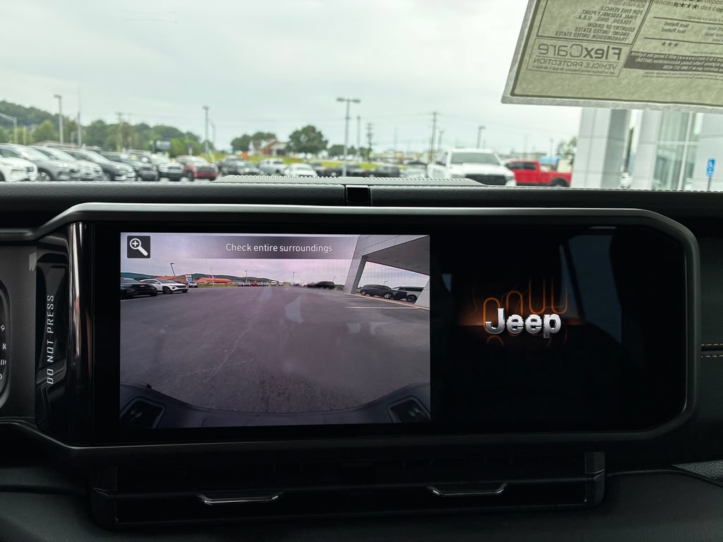 New 2026 Jeep Gladiator Willys AWD/4WD image 14