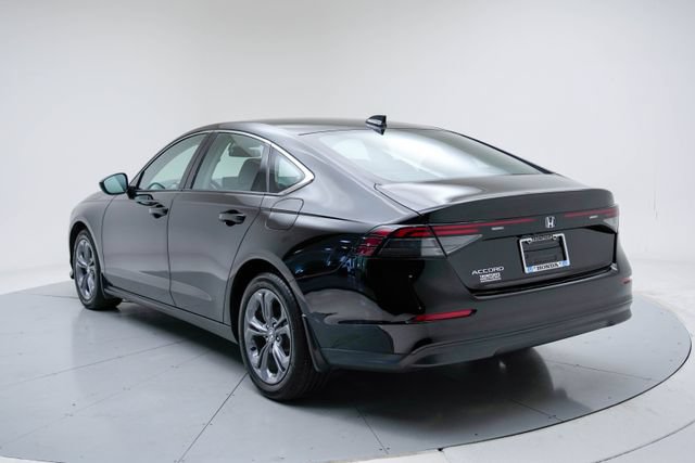 Used 2023 Honda Accord EX image 19