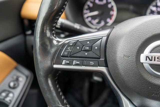 Used 2023 Nissan Sentra SV w/ SV Premium Package FWD image 26