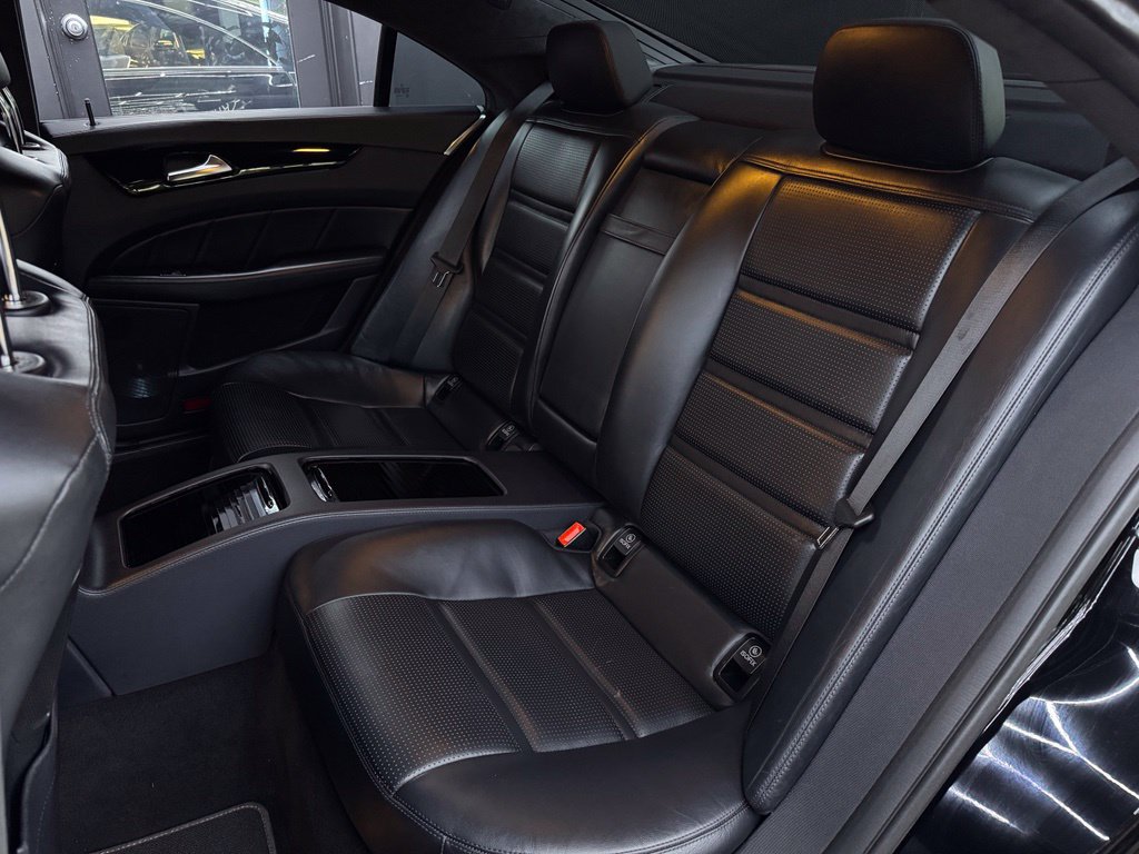 Used 2012 Mercedes-Benz CLS 63 AMG image 21
