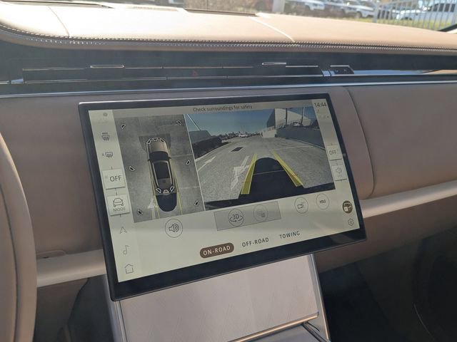 New 2026 Land Rover Range Rover SV image 18