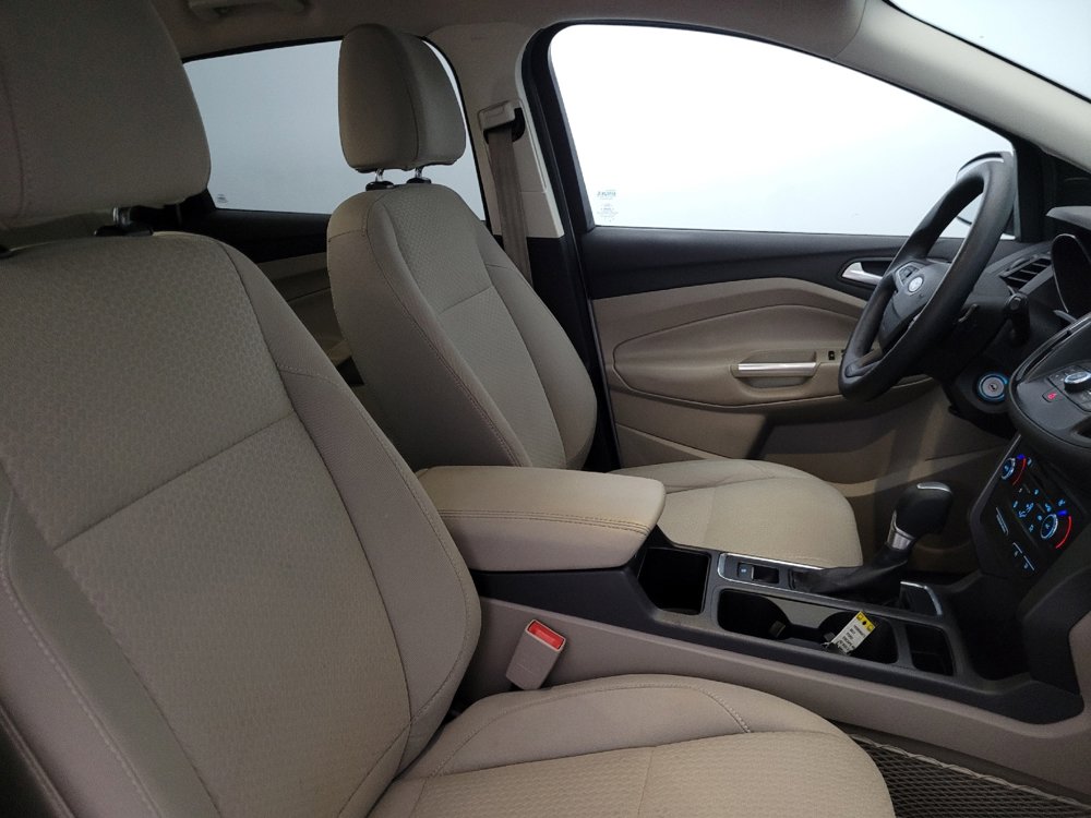 Used 2017 Ford Escape SE w/ Equipment Group 201A image 21