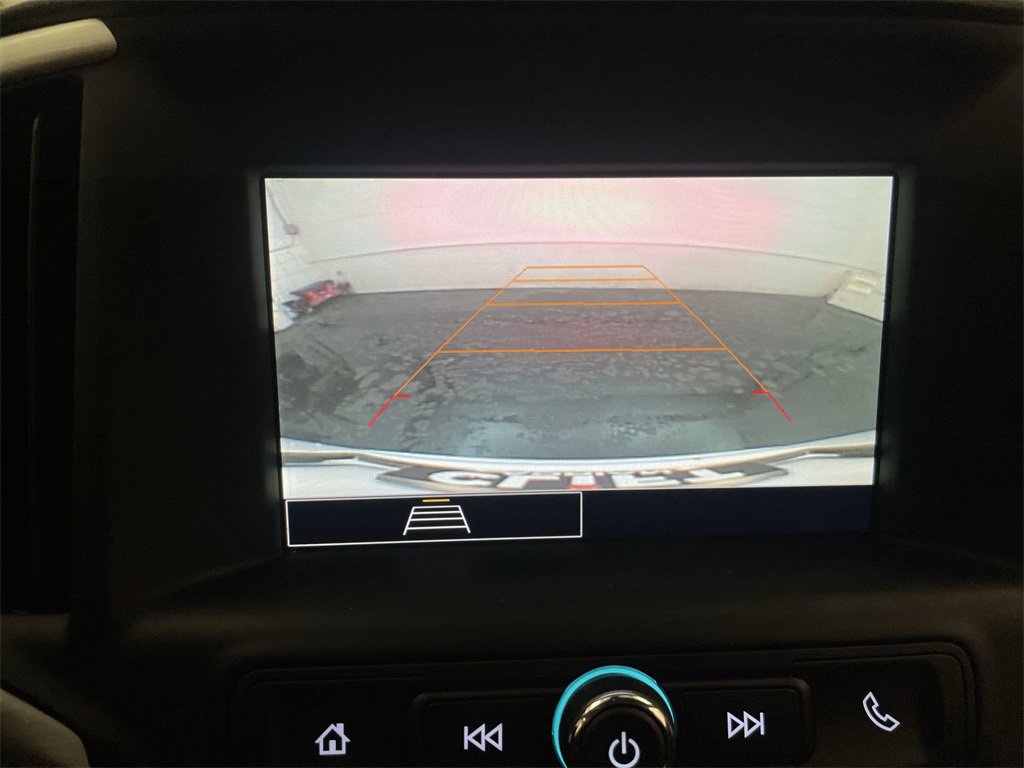 Used 2022 GMC Terrain SLE w/ Driver Convenience Package image 9