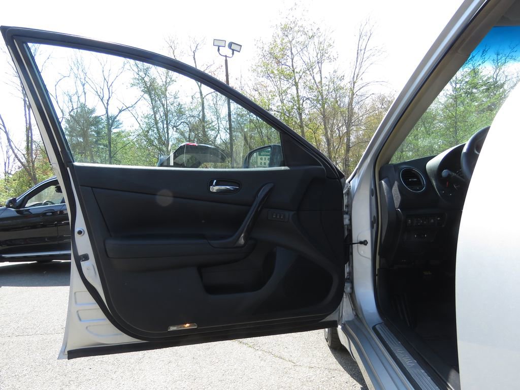 Used 2014 Nissan Maxima 3.5 SV w/ Premium Package FWD image 9