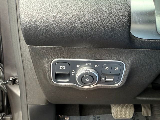 Certified 2021 Mercedes-Benz GLB 250 4MATIC image 19