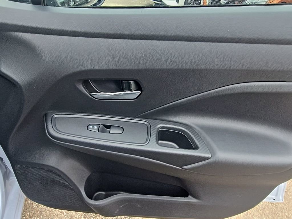New 2025 Nissan Versa SV w/ Trunk Package image 22