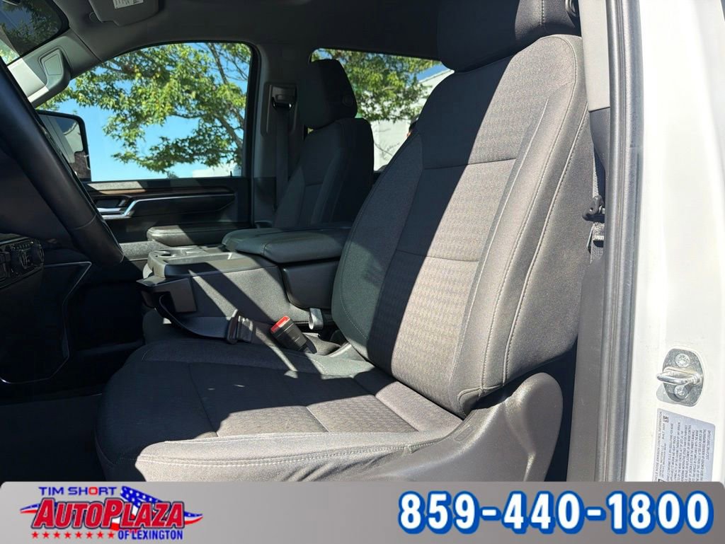 Used 2024 Chevrolet Silverado 2500 LT w/ Convenience Package AWD/4WD image 11