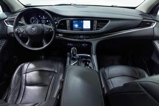 Used 2020 Buick Enclave Avenir w/ Avenir Technology Package image 22