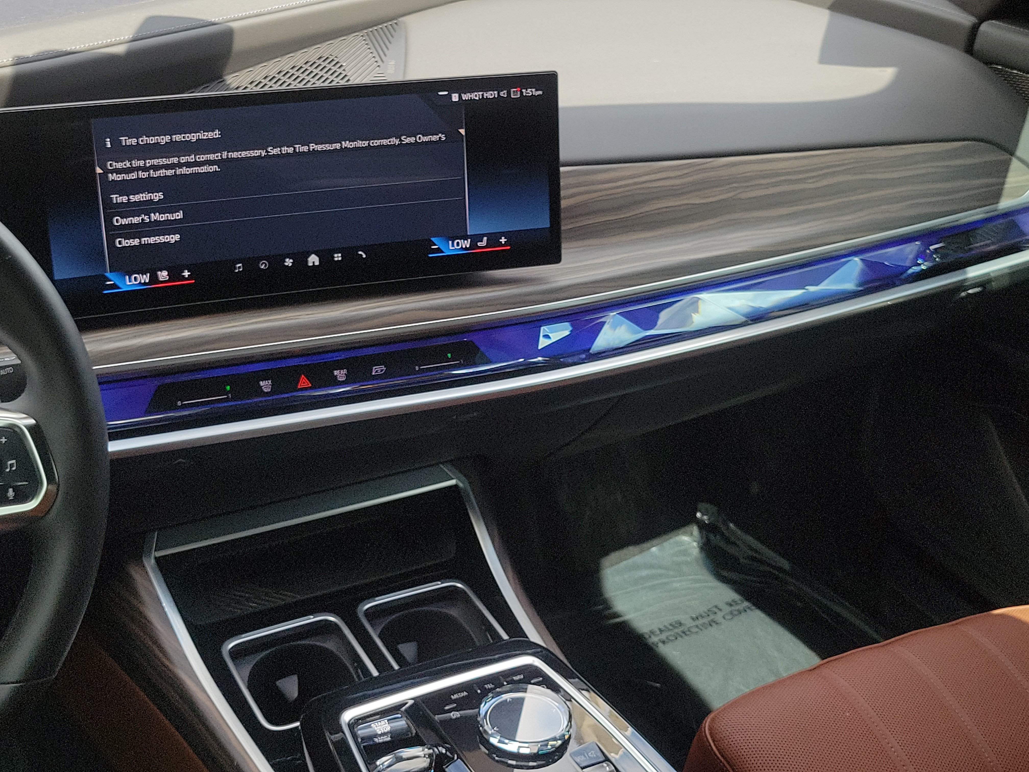 Certified 2023 BMW 740i RWD image 19
