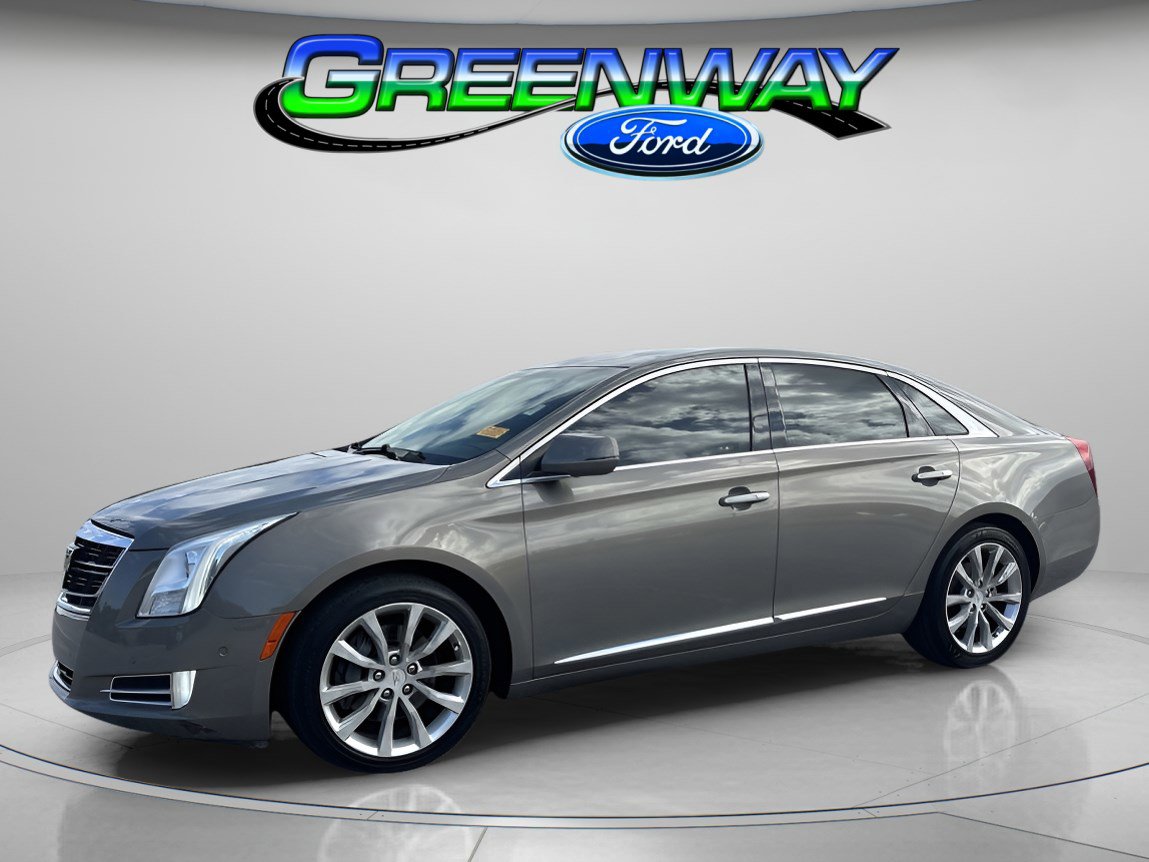 Used 2017 Cadillac XTS Luxury image 1