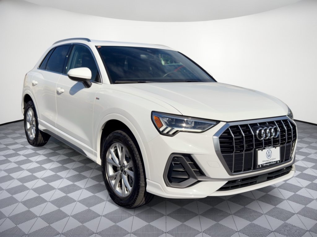 Used 2023 Audi Q3 2.0T Premium AWD/4WD image 7