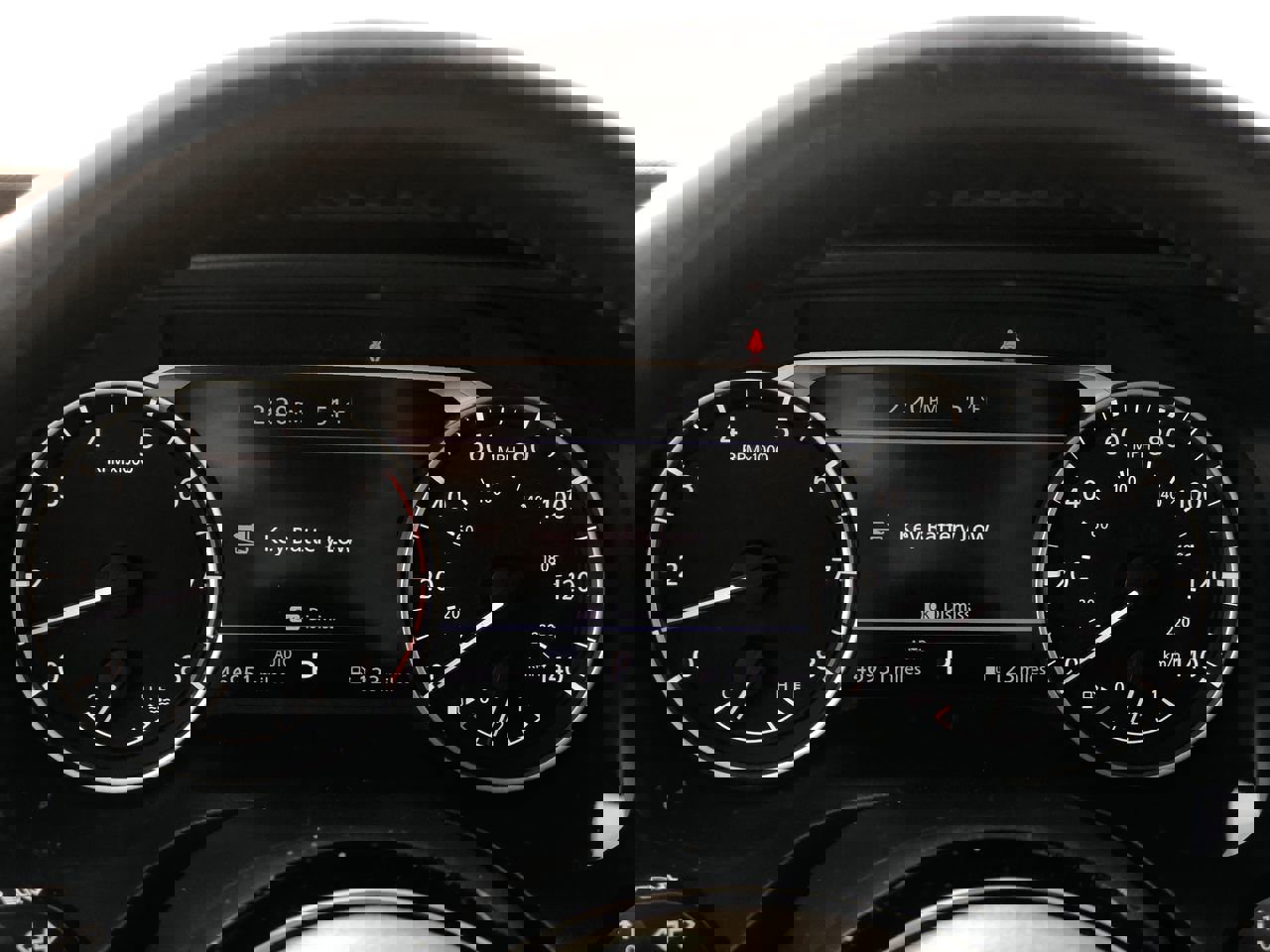 Used 2022 Nissan Rogue SV w/ SV Premium Package image 17