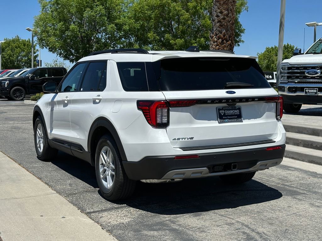 New 2026 Ford Explorer Active w/ Active Comfort Package RWD image 4