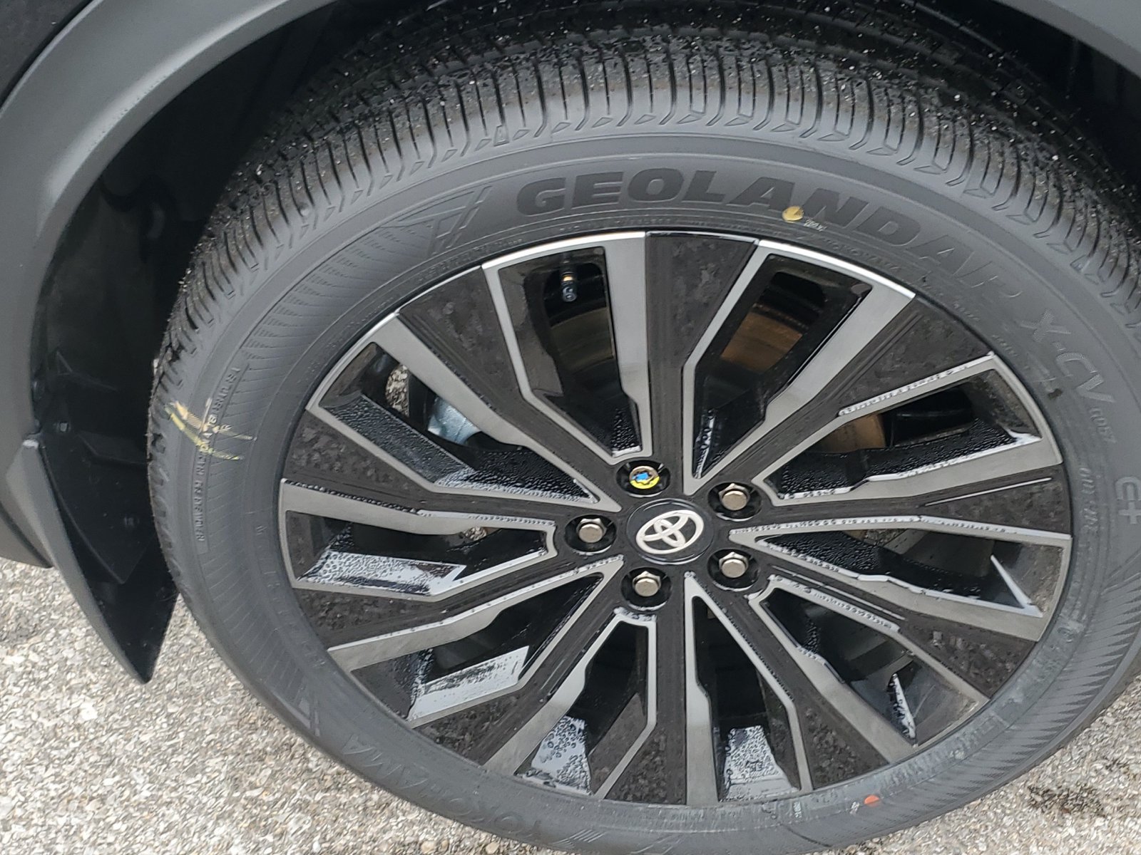 New 2026 Toyota C-HR AWD/4WD image 6