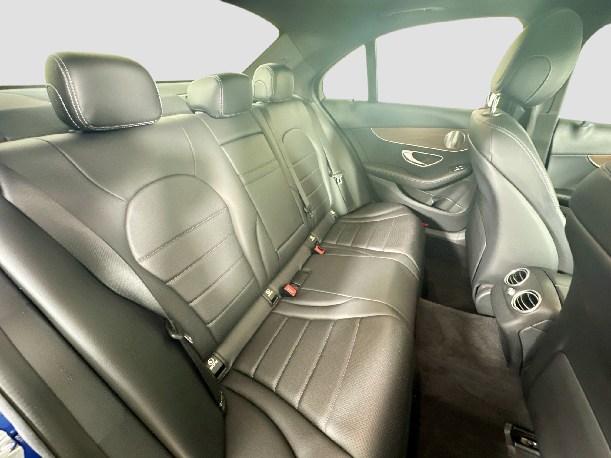Certified 2019 Mercedes-Benz C 300 4MATIC Sedan image 34